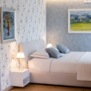Seven Luxury Appartamento Tirana