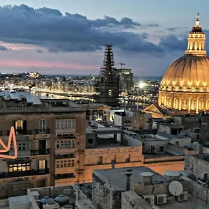 Stylish 2br In La Valletta